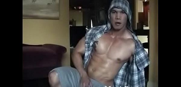  Asian Muscle Prince